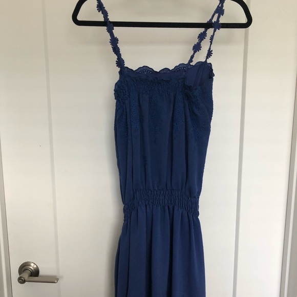 Chelsea and violet dress - Picture 1 of 3